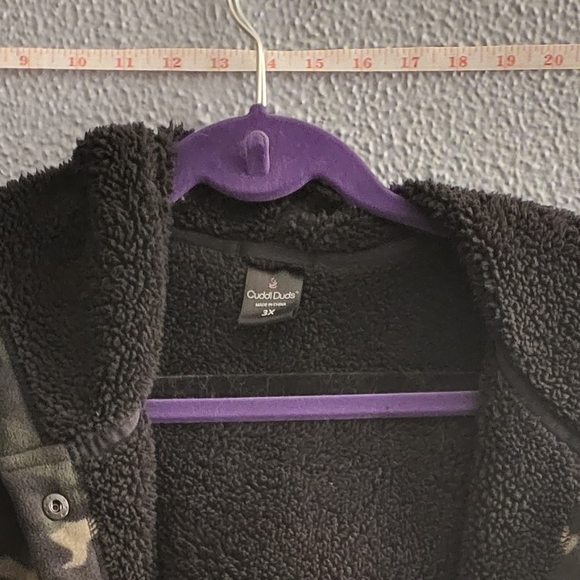 Camouflage cuddle duds jacket - Picture 3 of 3